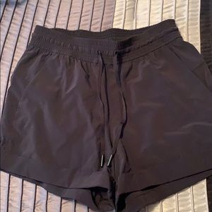 Lululemon Spring break away short